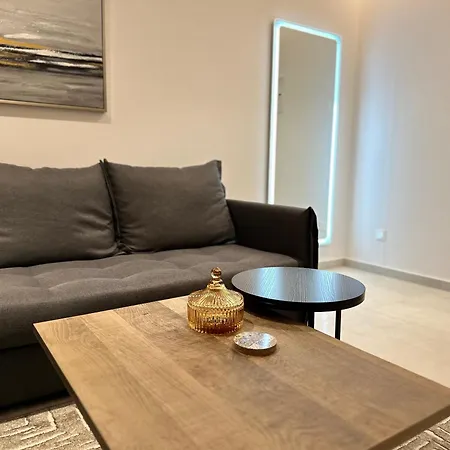 Joanna & Arya Central Engomi Apts Nicosia Exterior photo