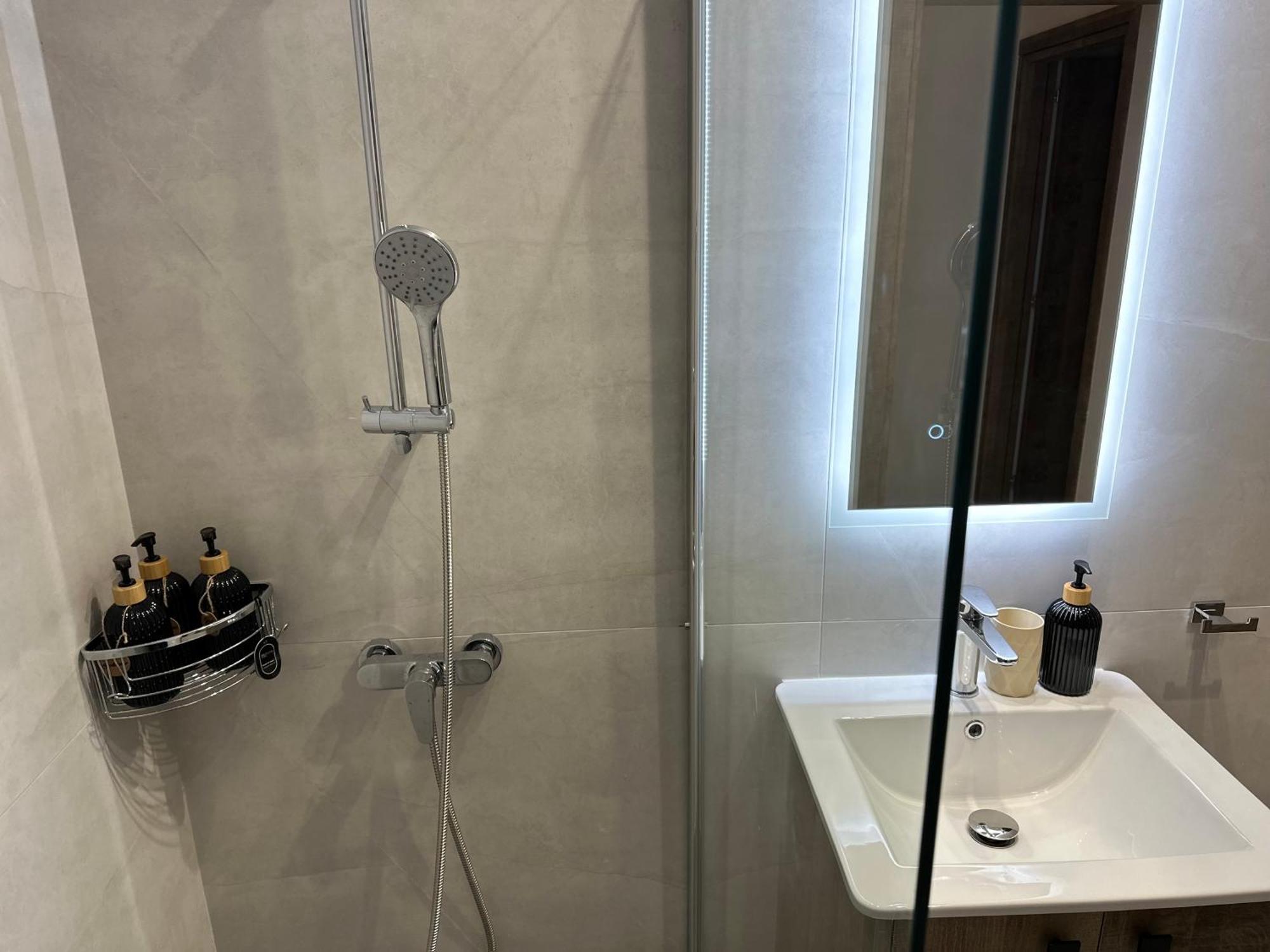 Joanna & Arya Engomi Apts * Lefkoşa